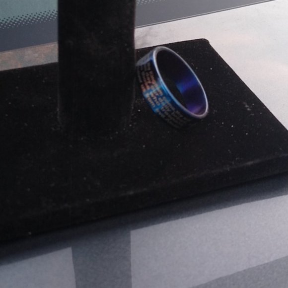 New Stainless steel blue Jesus ring size 13 - Picture 6 of 7